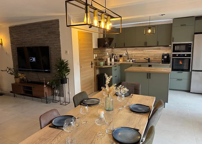 Grande Maison Familiale & Conviviale Villa *